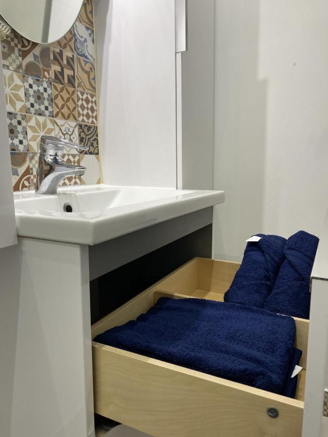 L'Echappee Bordelaise Apartment Portets ภายนอก รูปภาพ